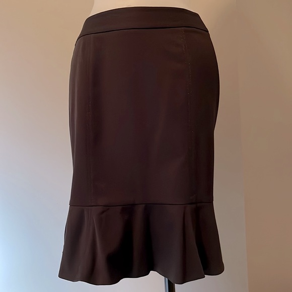 White House Black Market Dresses & Skirts - White House Black Market Black Skirt Size 12